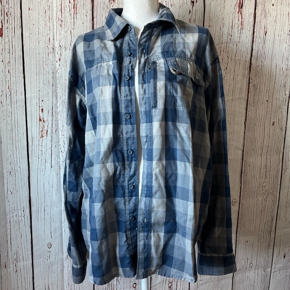 Wrangler Other - Mens Wrangler Blue Plaid Button Up